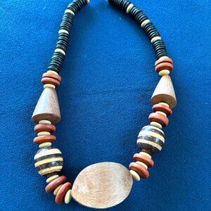 Vintage Chunky Wood Necklace